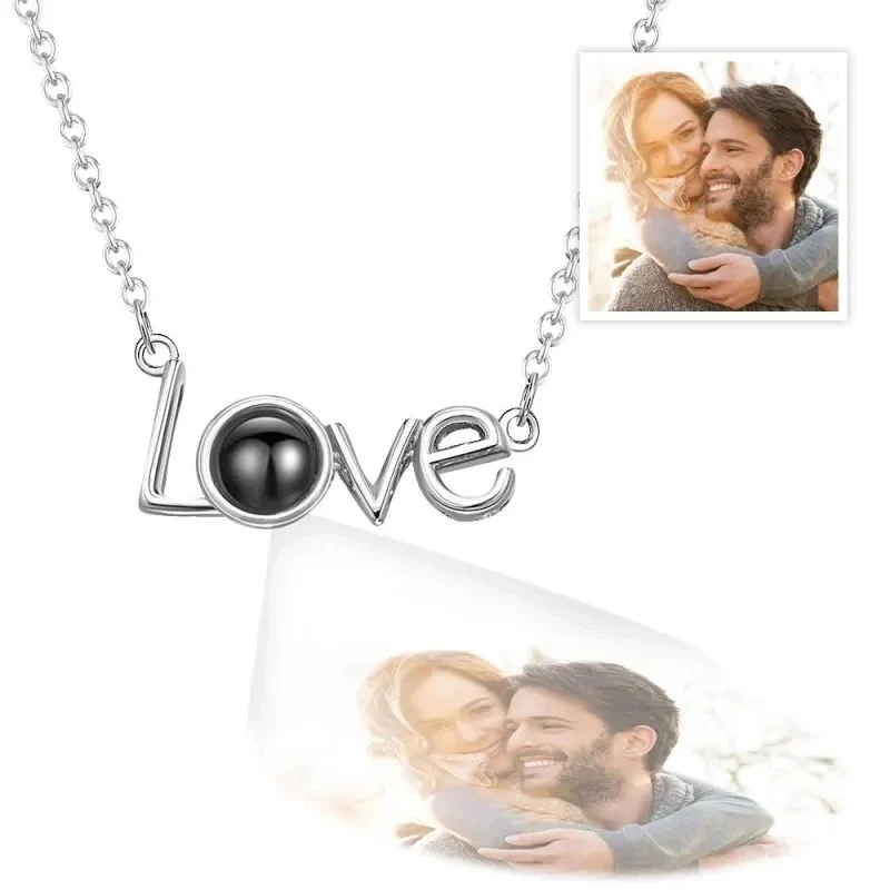 Collar LOVE con foto proyectada