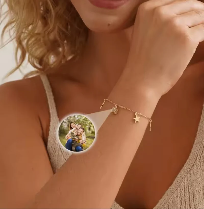 Pulsera de Estrellas con Foto Interior – Proyección Personalizada