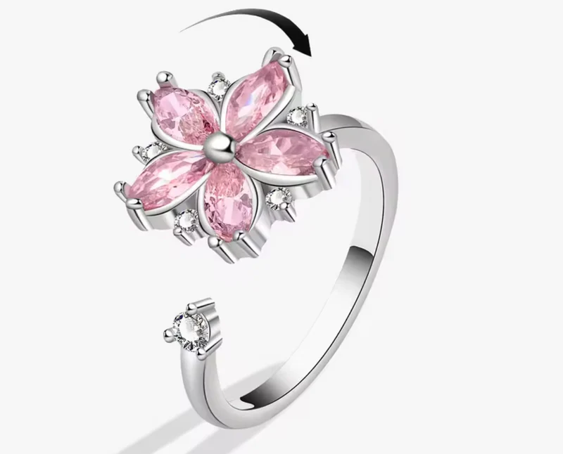 Anillo Antiestrés Flor Rosa Bañado en Plata | Ajustable y Elegante