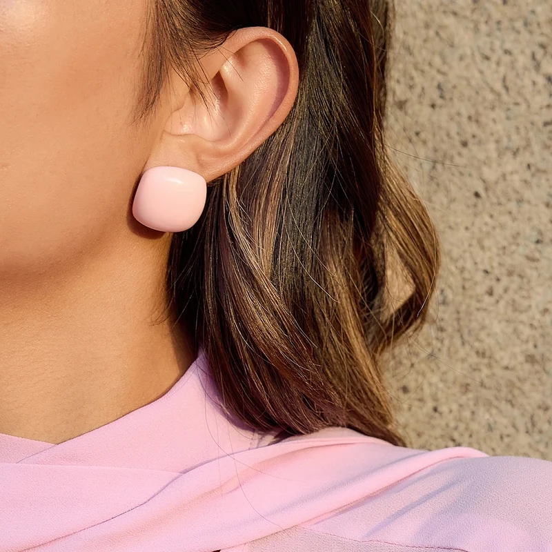 Pendientes cuadrados de acero inoxidable en varios colores hipoalergénicos