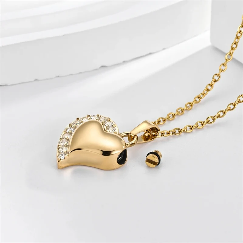 Collar Corazón Dorado – Guarda recuerdo o cenizas