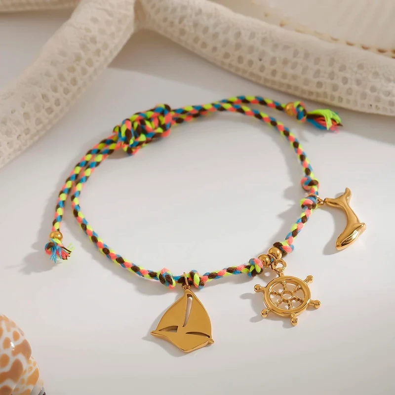 Pulsera Náutica con Charms Dorados – Acero Inoxidable e Hipoalergénica