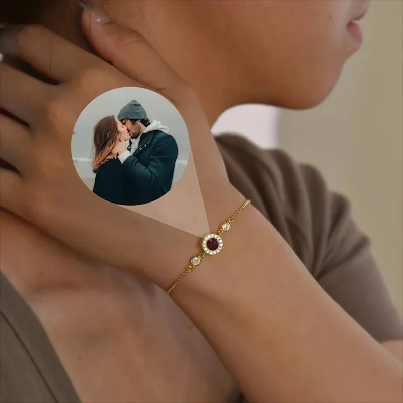 Pulsera con foto y circonitas | Personalizada en acero dorado