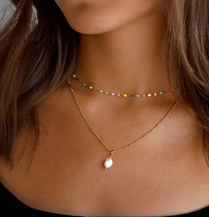 Collar Multicolor Perla en Acero Inoxidable Bañado en Oro 14K – Doble Capa