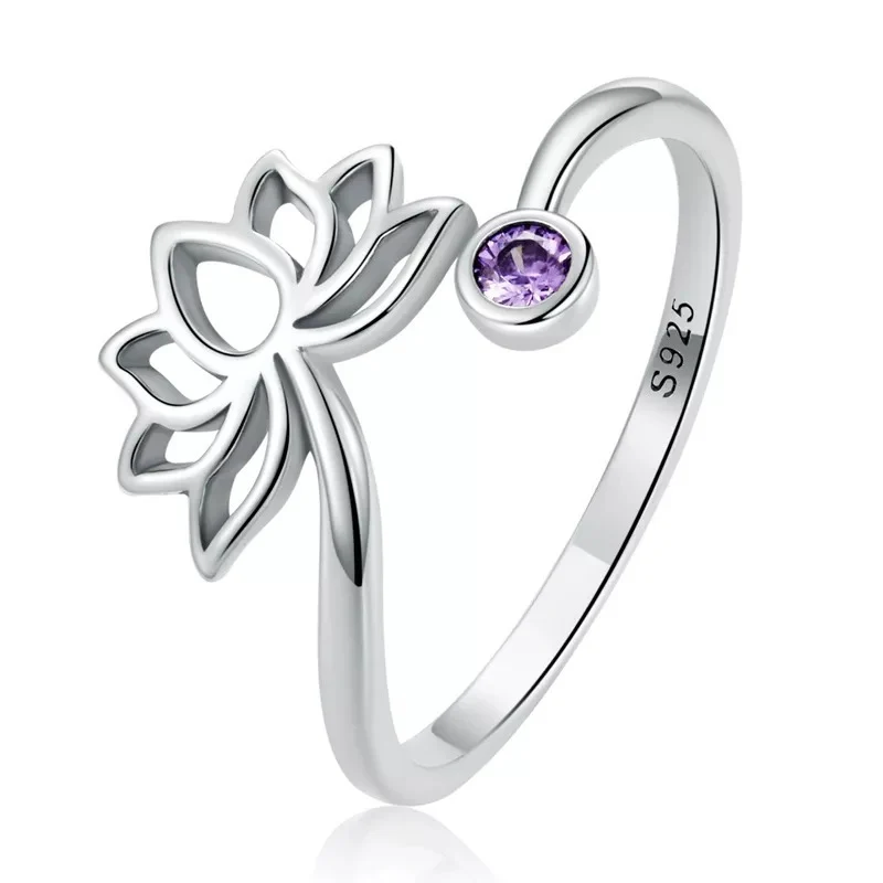 Anillo Flor de Loto en Plata de Ley con Circonita Púrpura – Elegancia y Significado