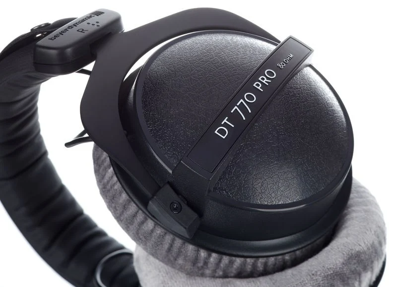 Beyerdynamic DT770 PRO Reacondicionado-Negro