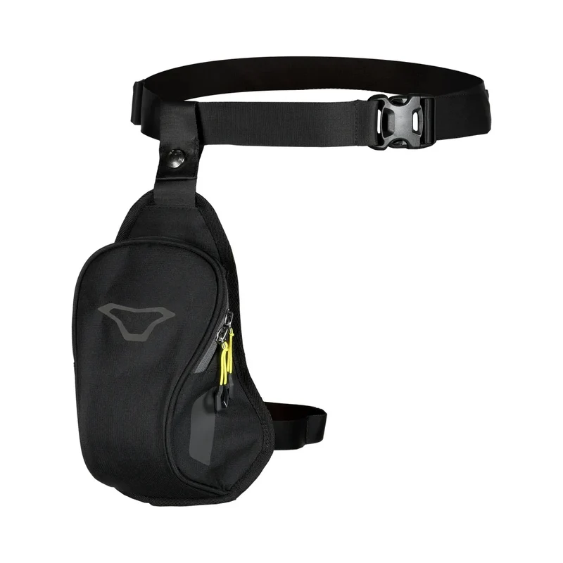 Macna Básica pierna Bolso Negro